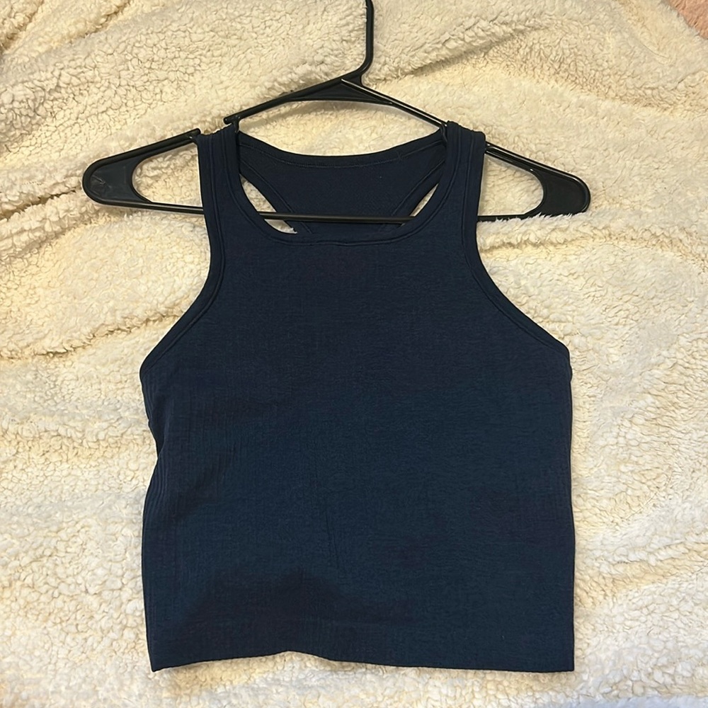 Lululemon Ebb to Street Crop Tank